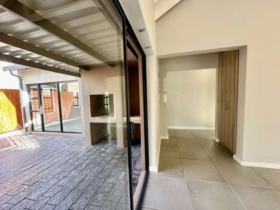 3 Bedroom Property for Sale in Turnberry Village Western Cape